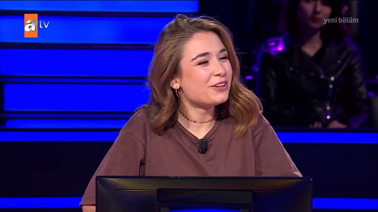 Milyoner: Rubik küpü tasarlayan Erno Rubik'in küpün prototipini yaptıktan sonra çözmesi yaklaşık ne kadar sürmüştür?