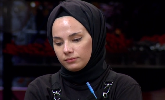 MasterChef'te bu hafta elenen isim Rabia kimdir, kaç yaşında, nereli, mesleği ne? MasterChef 2021 Rabia Nur Çamurlu kimdir?