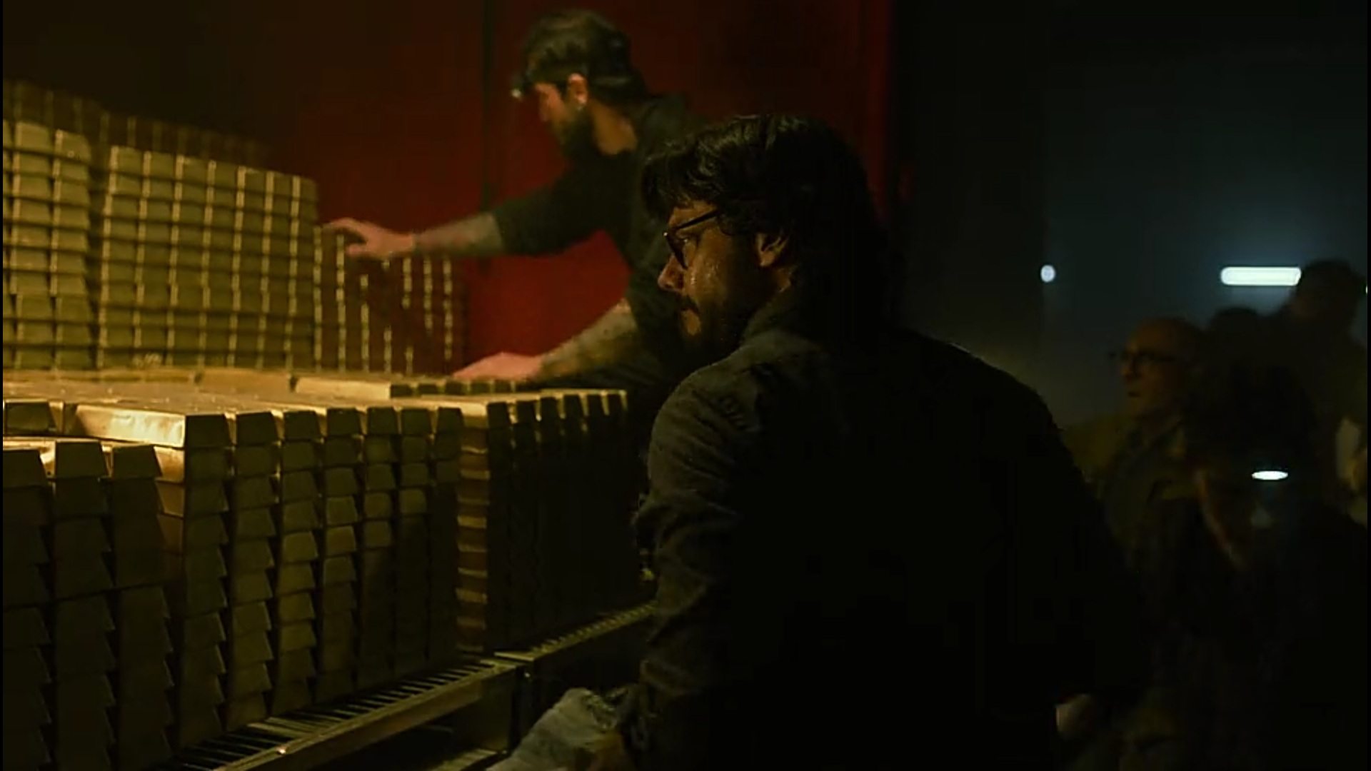 La Casa De Papel 5.Sezon 2.Bölüm’ün Sonunda Altın Nerede?