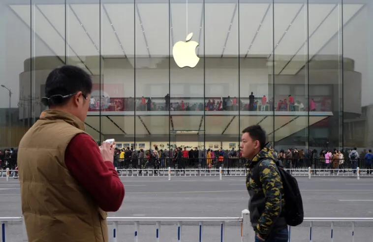Apple Çin'e 275 milyar doların üzerinde yatırım yaptı