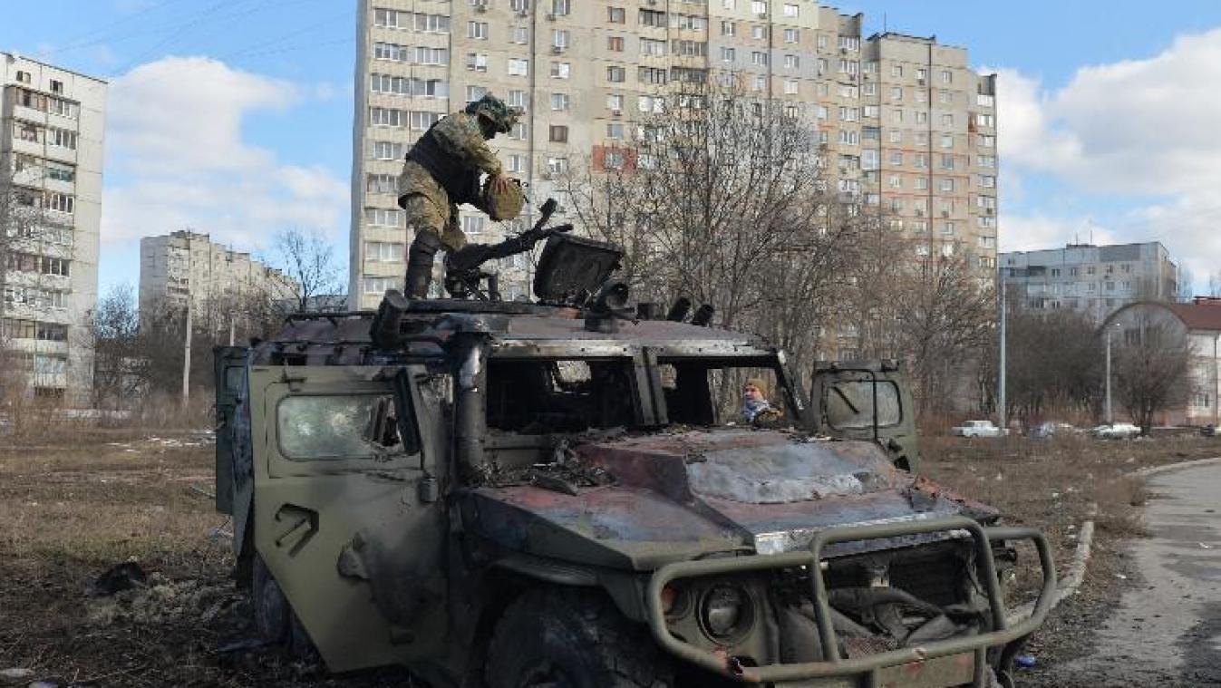 Bu sabah erken saatlerde patlamaların duyulduğu Kiev'de Rus saldırısı devam ediyor