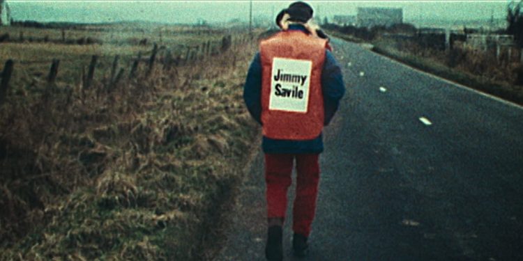 Jimmy Savile: Bir Canavarın Portresi konusu ne hakkında?
