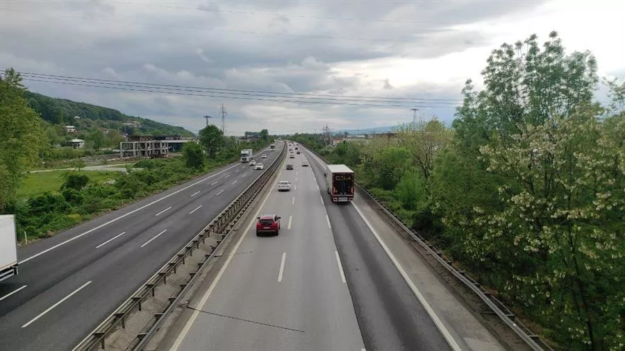 Maksimum otoyol hız sınırı revize edilecek ve gündemde 140 km sınırı var!