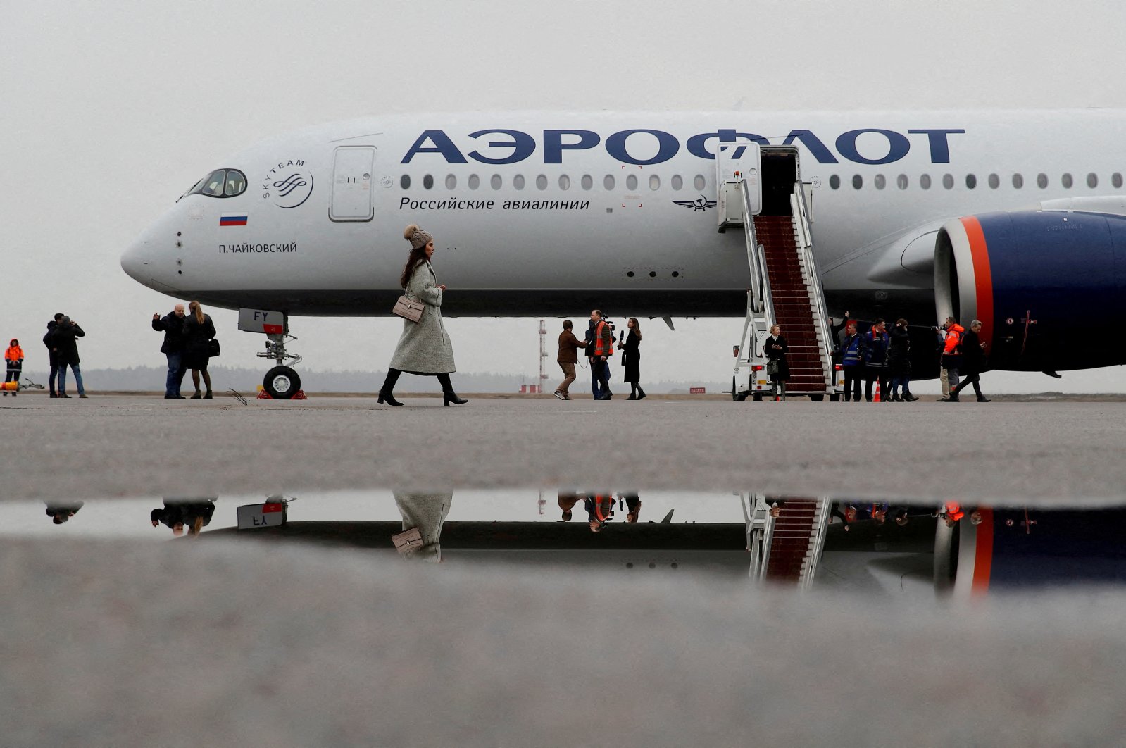 Rus havayolu Aeroflot, İstanbul ve Antalya uçuşlarına yeniden başladı