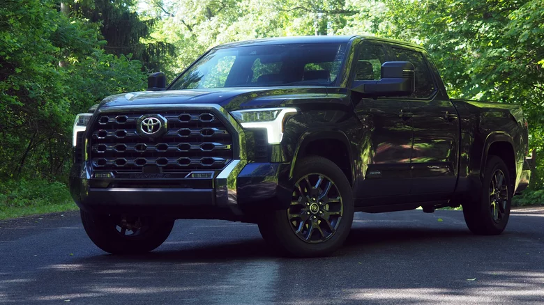 2022 Toyota Tundra İncelemesi: Neredeyse Her Yönden Daha İyi