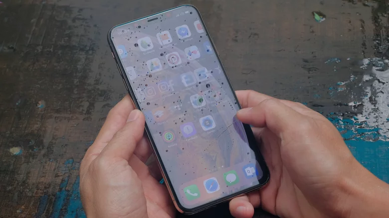 Apple'ın iPhone'ları Yakında Su Altında Çok Daha İyi Çalışabilir