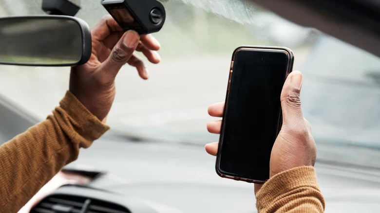 Eski Bir iPhone Araç Kamerası Olarak Nasıl Kullanılır?