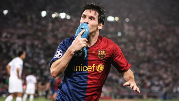 Fabregas, Messi'nin Barça'ya dönmesi için baskı yapıyor