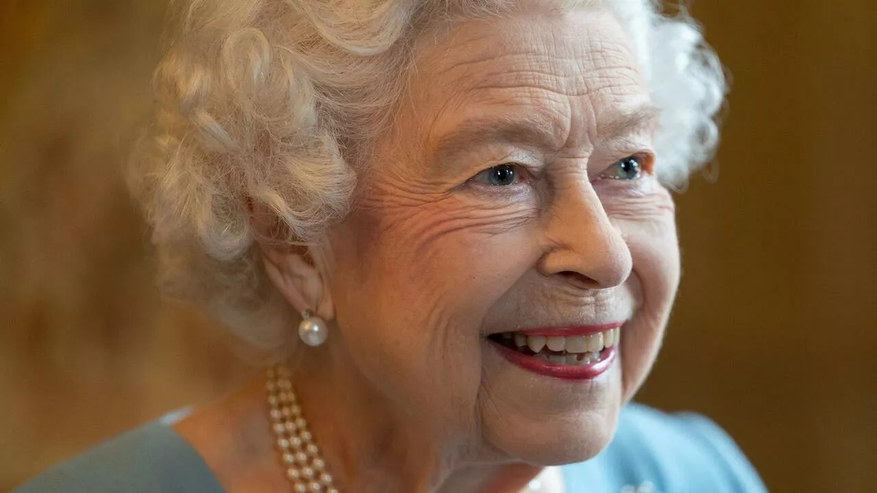 İngiltere ve dünya Kraliçe II. Elizabeth'e veda etti