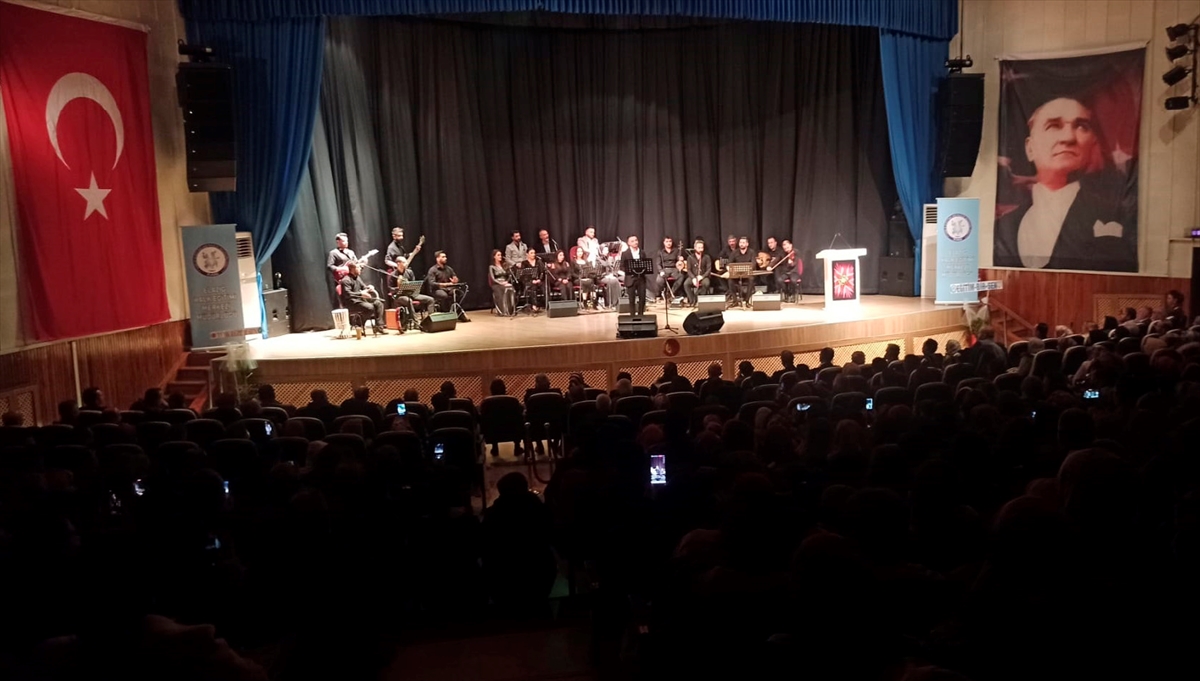 Elazığ'da "Türk Müziği Konseri" düzenlendi