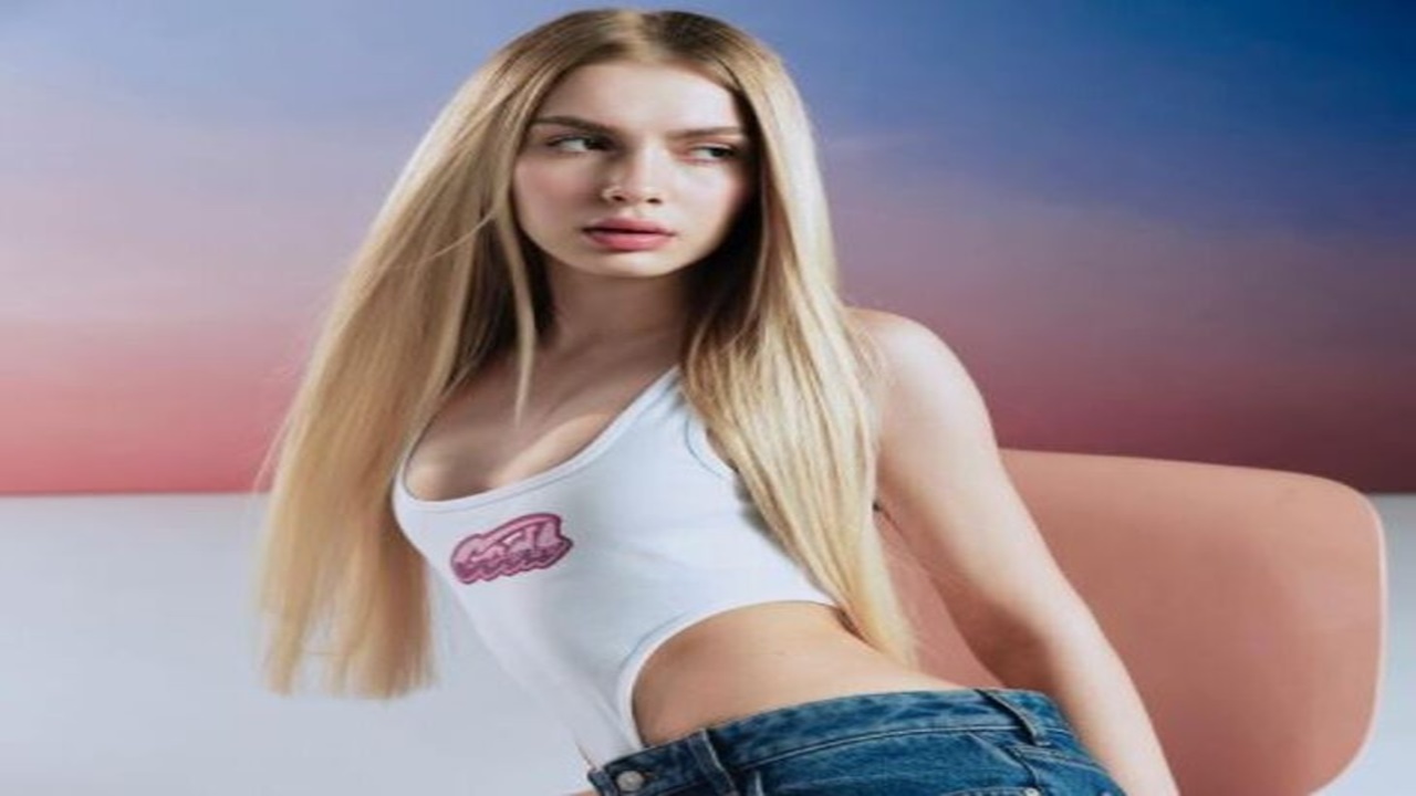 Aleyna Tilki Dadı Aramaya Başladı Şarkıcı Aleyna Tilki'den Dadı Paylaşımı