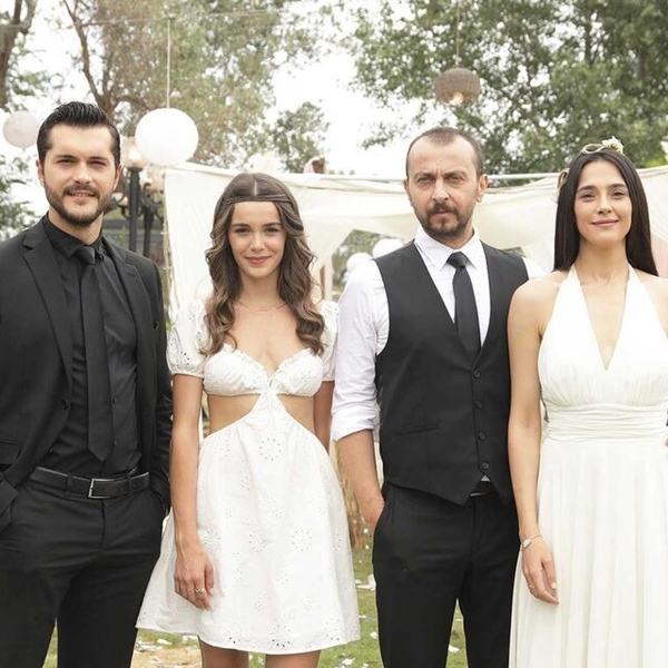 Son Yaz Dizisi Yeni Sezon Ne Zaman Başlayacak Son Yaz 2. Sezon Oyuncuları