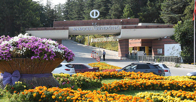 Anadolu Üniversitesi Yüz Yüze Eğitim Var Mı?