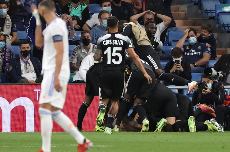 Şerif, Şampiyonlar Ligi'nde 2-1 deplasman galibiyetiyle Madrid'i sersemletti