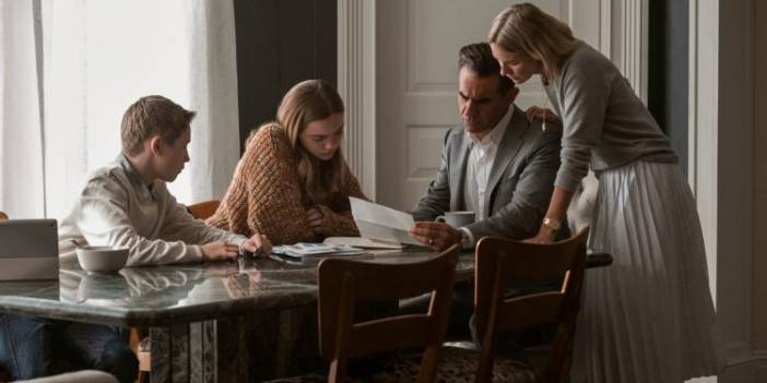 The Watcher 2. sezon güncellemeleri: Netflix'te ikinci sezon olacak mı?